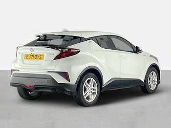 Used Toyota C-HR 2022 for sale - 76411754: Photo
