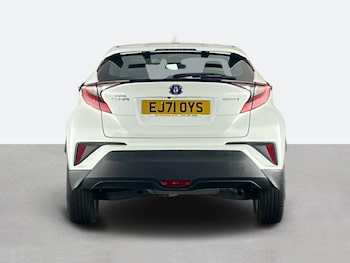 Used Toyota C-HR 2022 for sale - 76411754: Photo