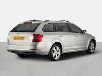 Used Skoda Octavia 2019 for sale - 76274563: Photo 3
