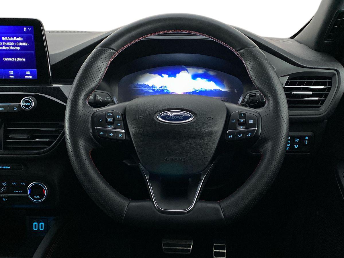 Used Ford Kuga 2022 for sale - 75536339: Photo 11