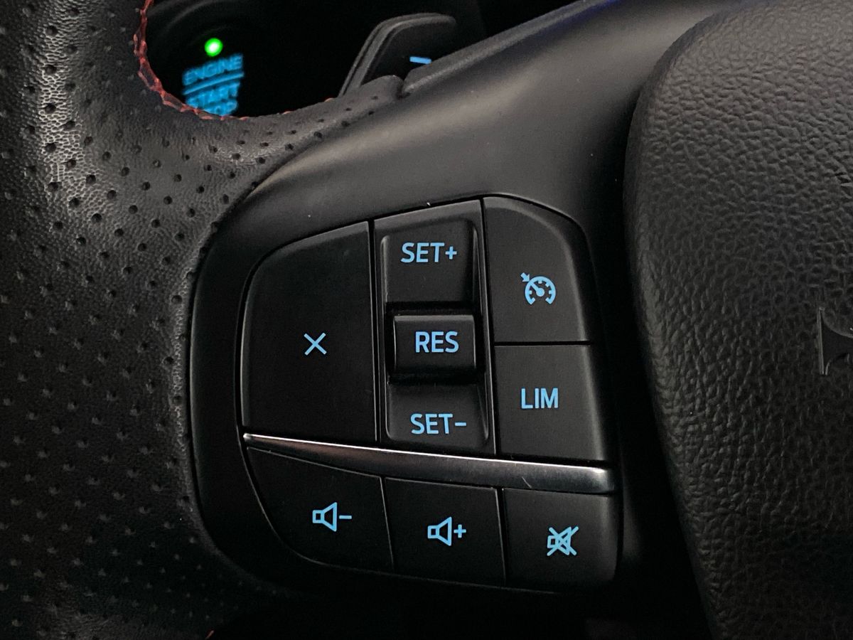 Used Ford Kuga 2022 for sale - 75536339: Photo 24