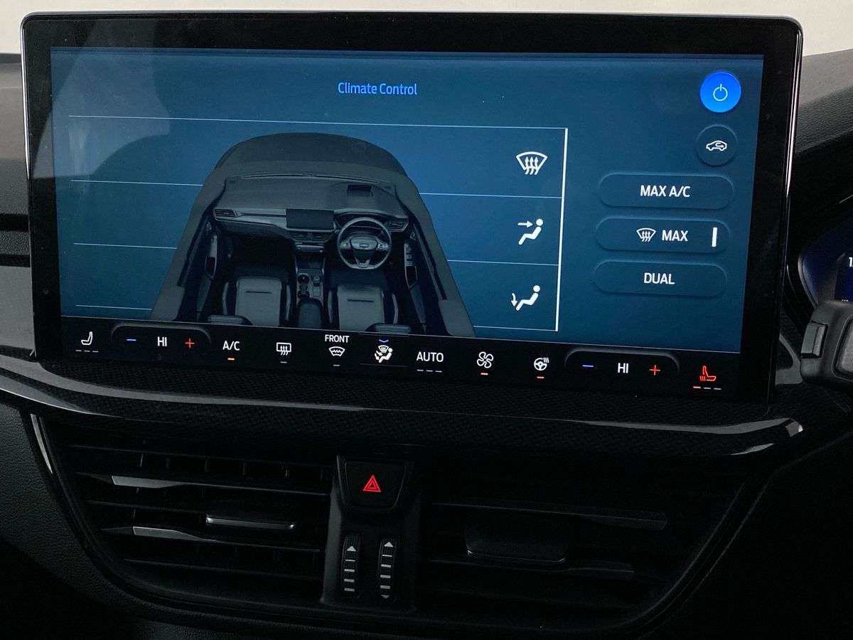 Used Ford Focus 2022 for sale - 77099692: Photo 20