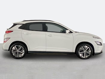 Used Hyundai KONA 2023 for sale - 79217485: Photo