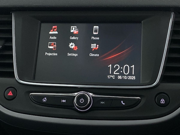 Used Vauxhall Crossland X 2017 for sale - 76207031: Photo 17