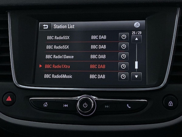Used Vauxhall Crossland X 2017 for sale - 76207031: Photo 18