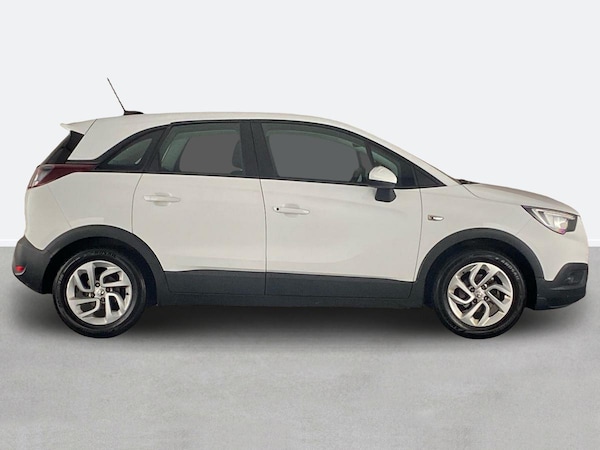 Used Vauxhall Crossland X 2017 for sale - 76207031: Photo 2
