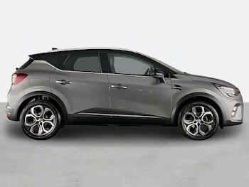 Used Renault Captur 2023 for sale - 78512636: Photo