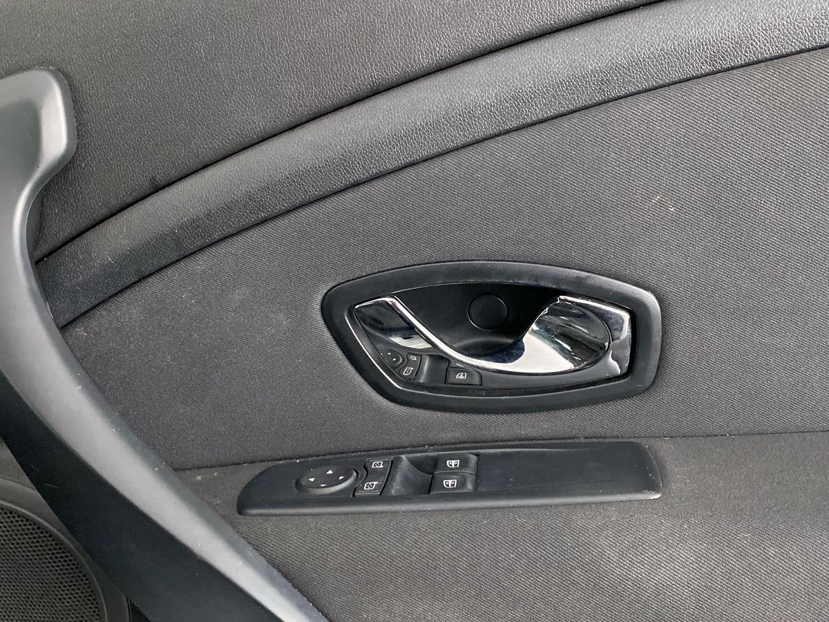 Used Renault Megane 2013 for sale - 77996413: Photo 23