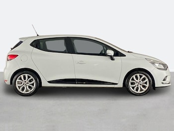Used Renault Clio 2017 for sale - 77458882: Photo