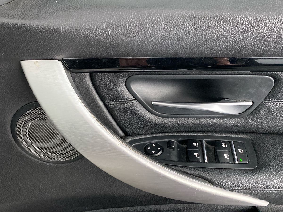 Used BMW 3 Series 2017 for sale - 77742212: Photo 23