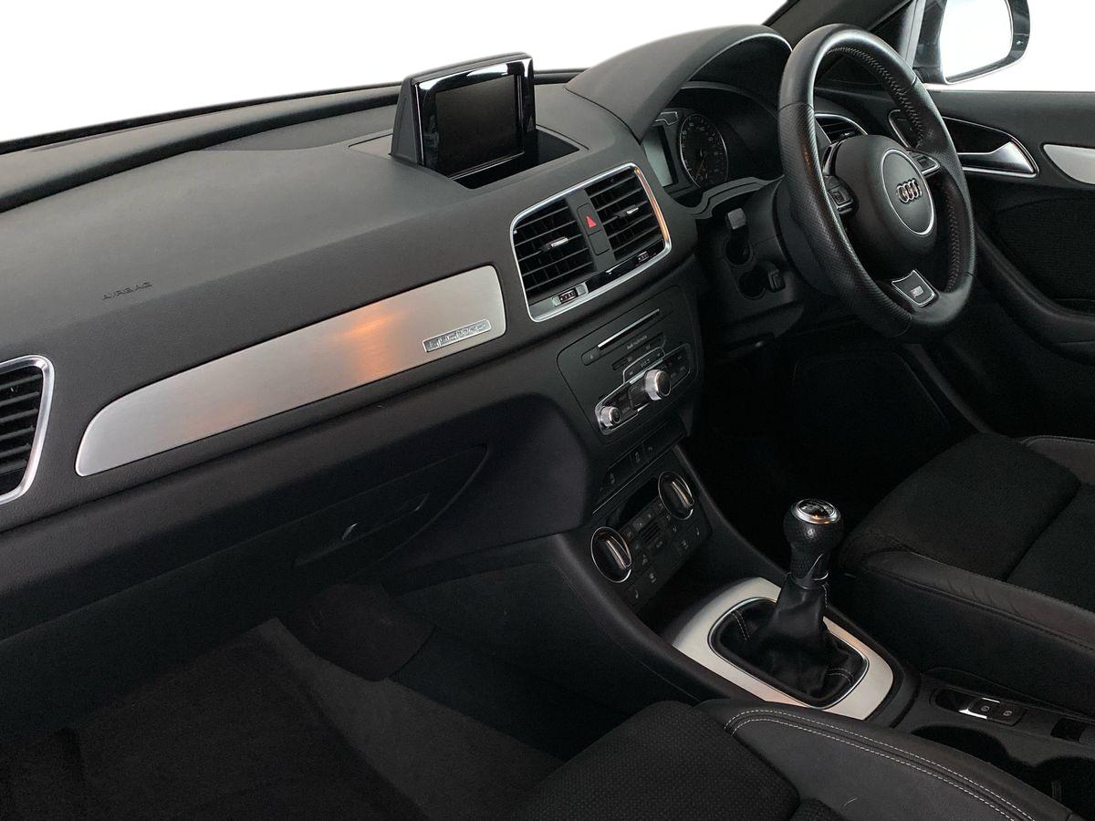 Used Audi Q3 2018 for sale - 77099690: Photo 14