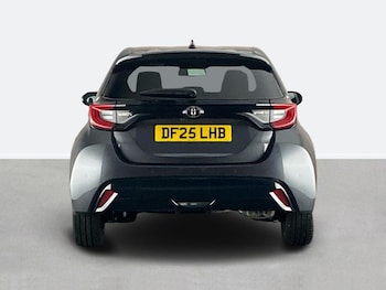 Used Toyota Yaris 2025 for sale - 78564748: Photo