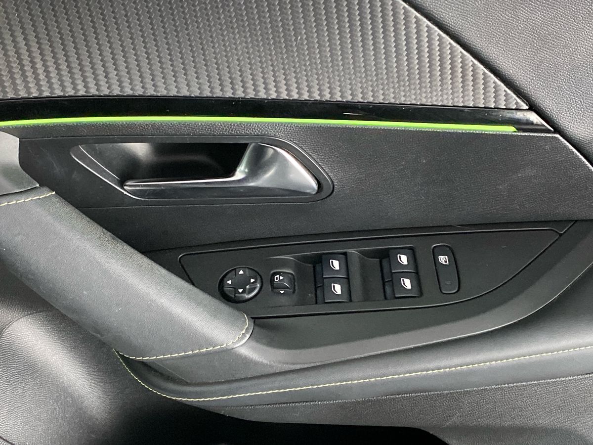 Used Peugeot 2008 2020 for sale - 77687127: Photo 22