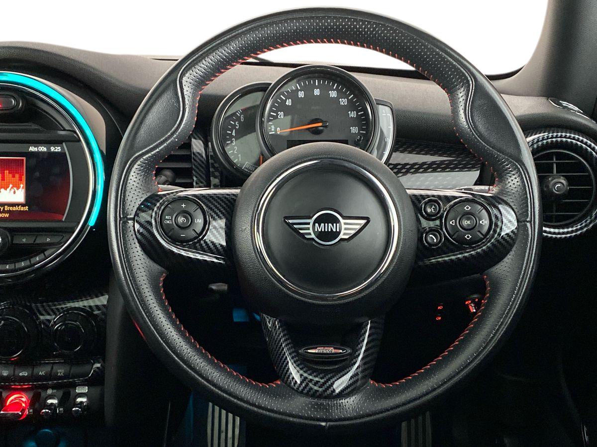 Used MINI Hatch 2018 for sale - 76553402: Photo 11