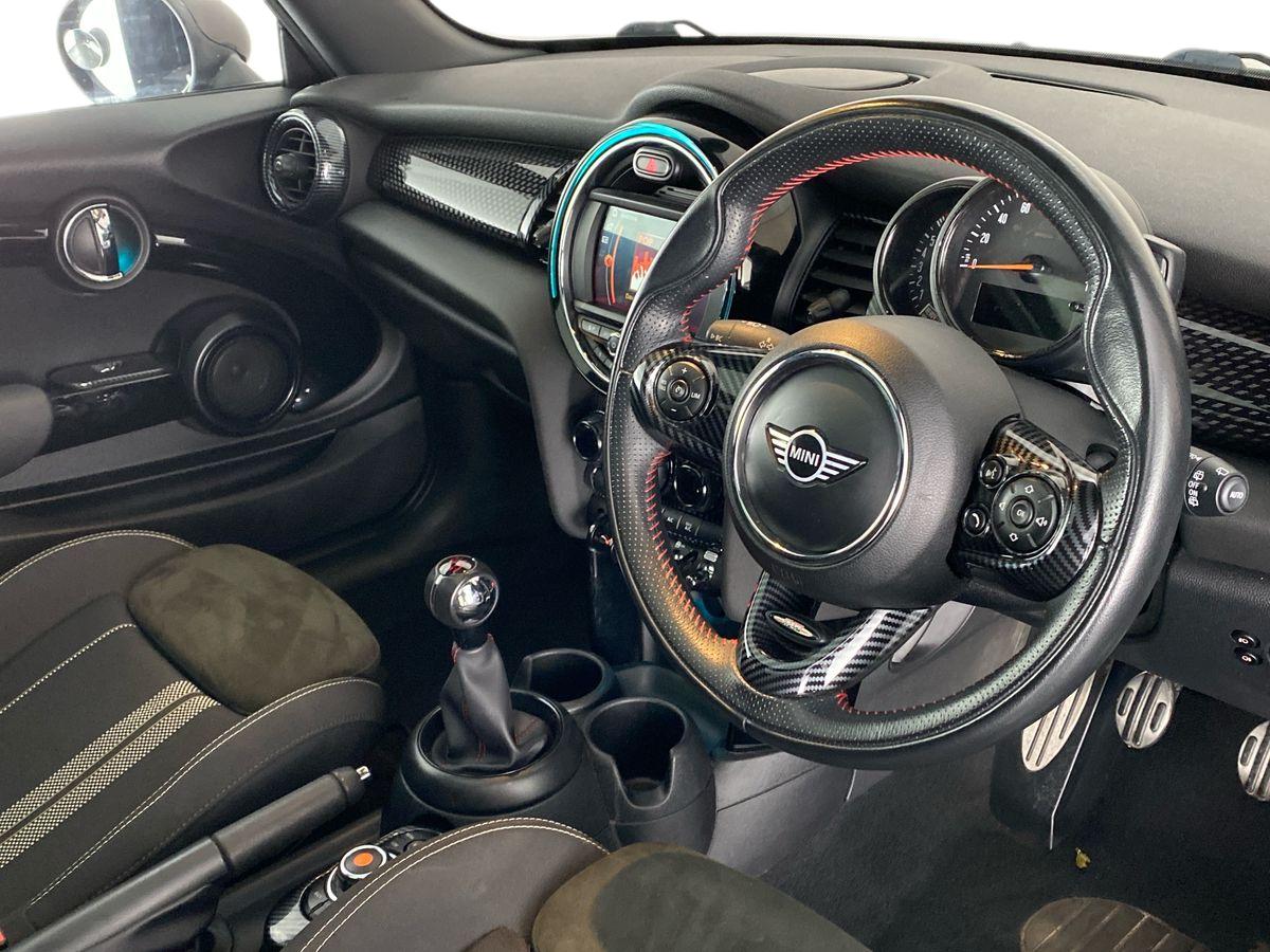 Used MINI Hatch 2018 for sale - 76553402: Photo 12