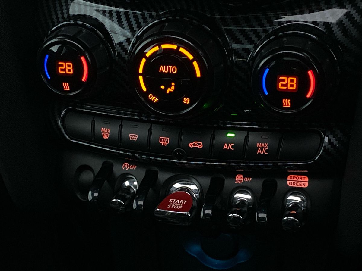 Used MINI Hatch 2018 for sale - 76553402: Photo 23