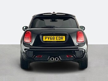 Used MINI Hatch 2018 for sale - 76553402: Photo