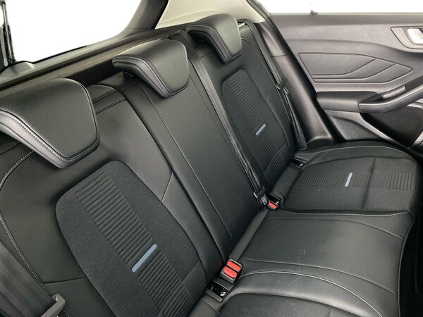 Used Ford Focus 2021 for sale - 75582555: Photo 15