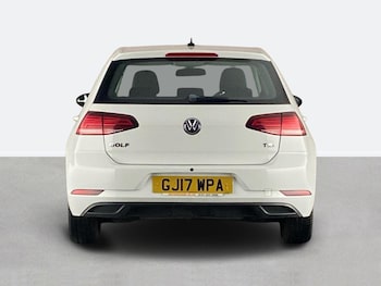 Used Volkswagen Golf 2017 for sale - 77179115: Photo