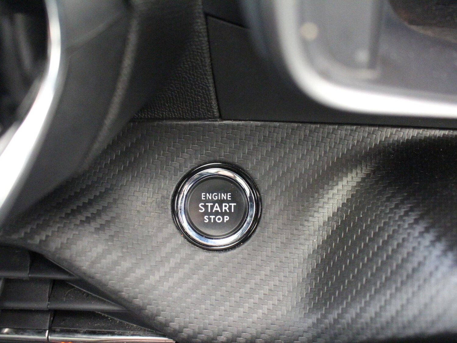 Used Peugeot 2008 2021 for sale - 77686866: Photo 17