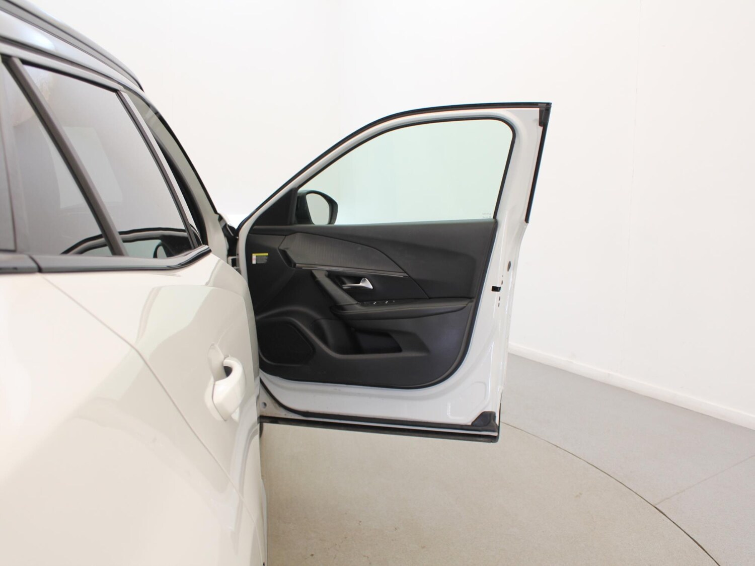 Used Peugeot 2008 2021 for sale - 77686866: Photo 33