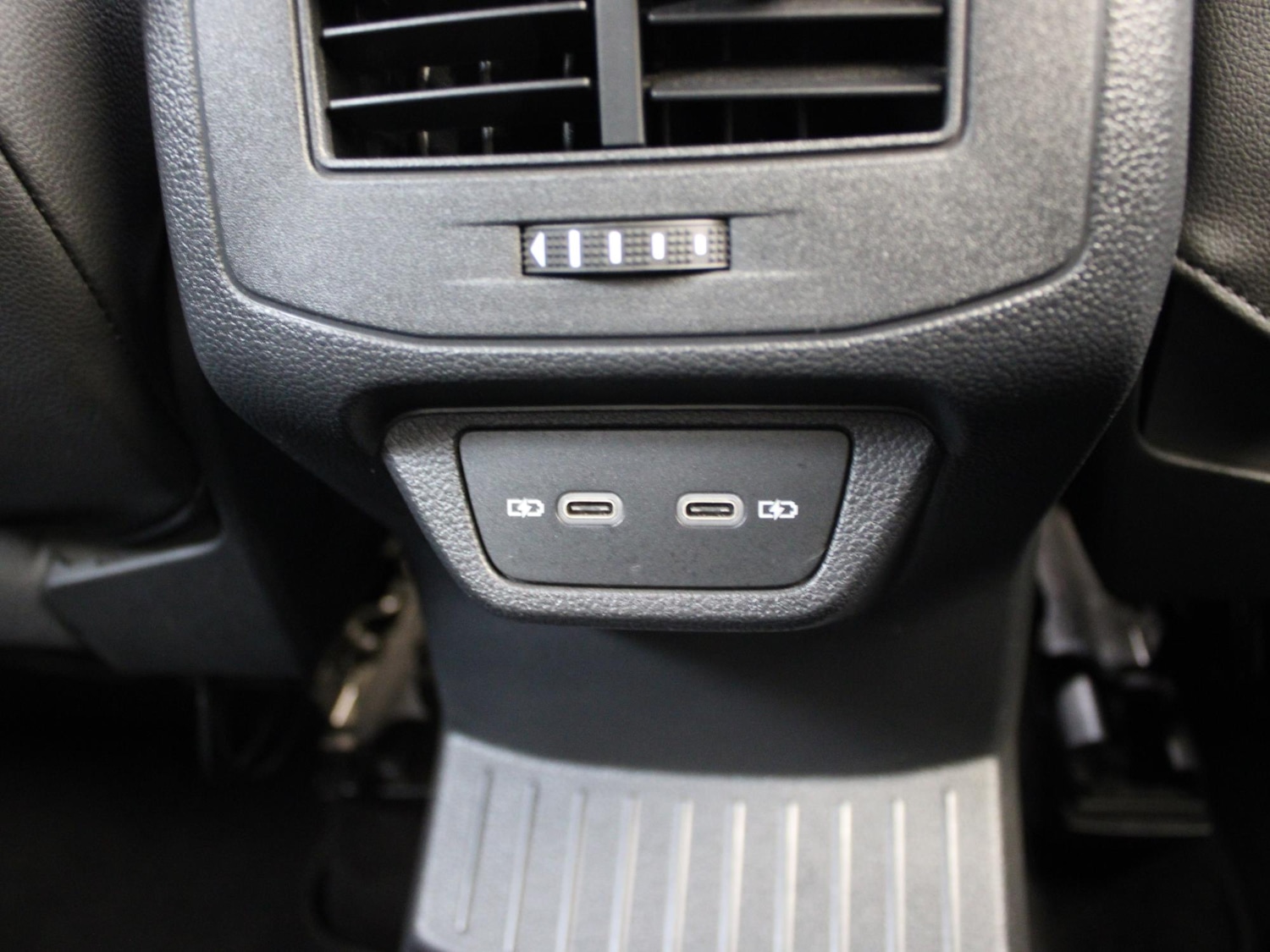 Used Volkswagen T-Roc 2020 for sale - 77294481: Photo 17