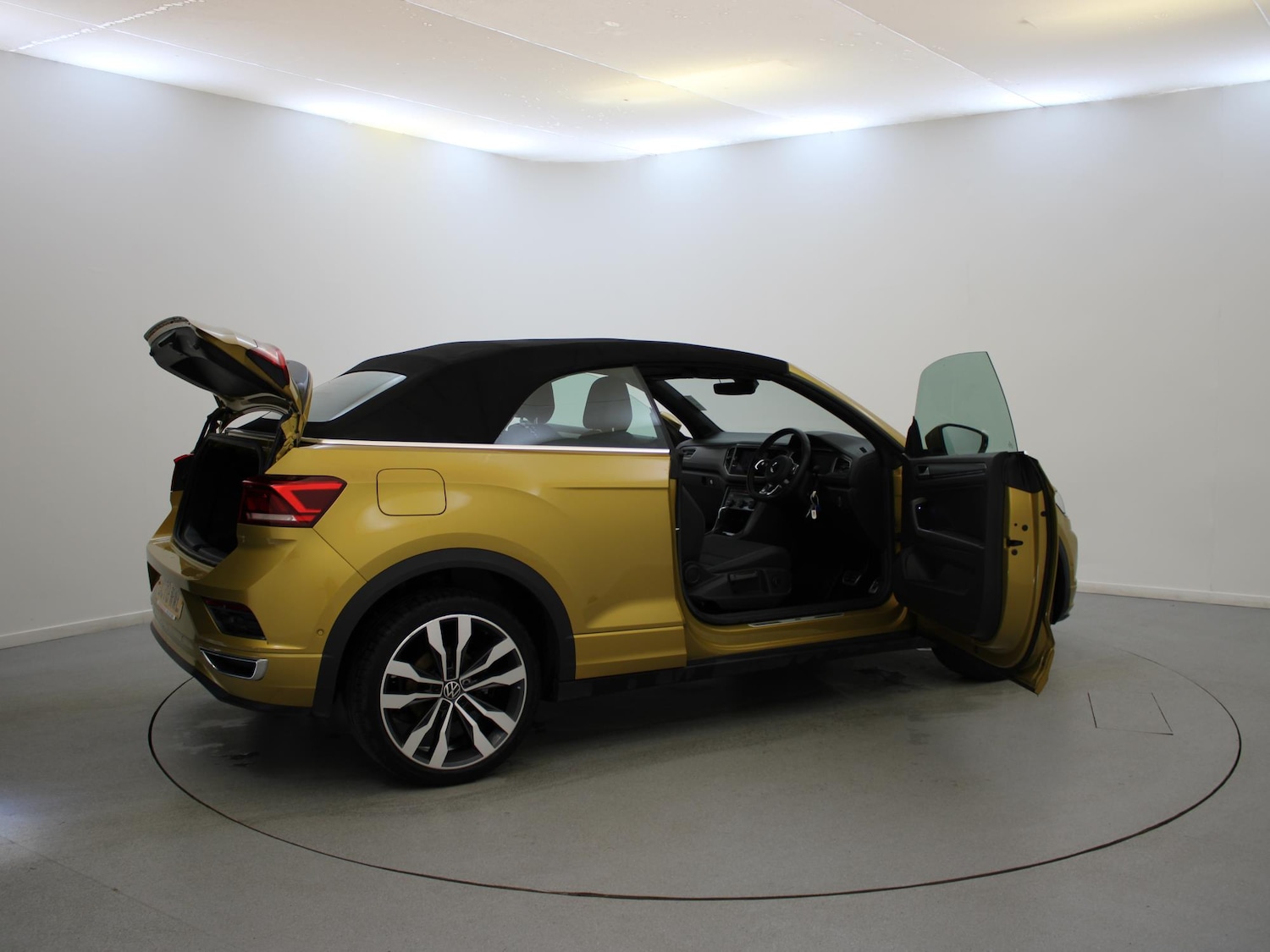 Used Volkswagen T-Roc 2020 for sale - 77294481: Photo 38