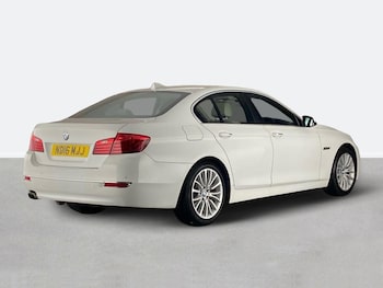 Used BMW 5 Series 2016 for sale - 77561275: Photo