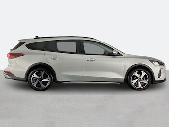 Used Ford Focus 2024 for sale - 78871632: Photo