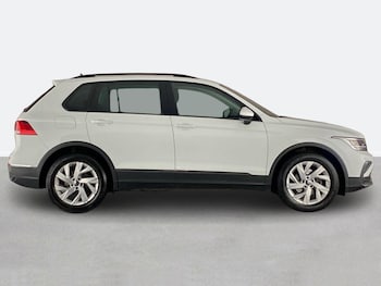 Used Volkswagen Tiguan 2021 for sale - 78668596: Photo
