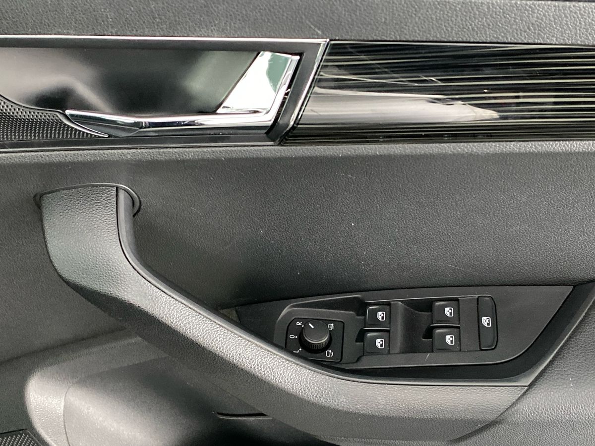 Used Skoda Karoq 2021 for sale - 76705511: Photo 21