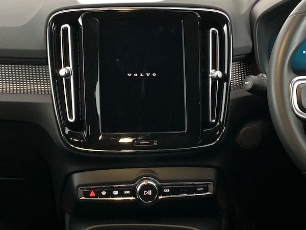 Used Volvo XC40 2022 for sale - 75228704: Photo 10