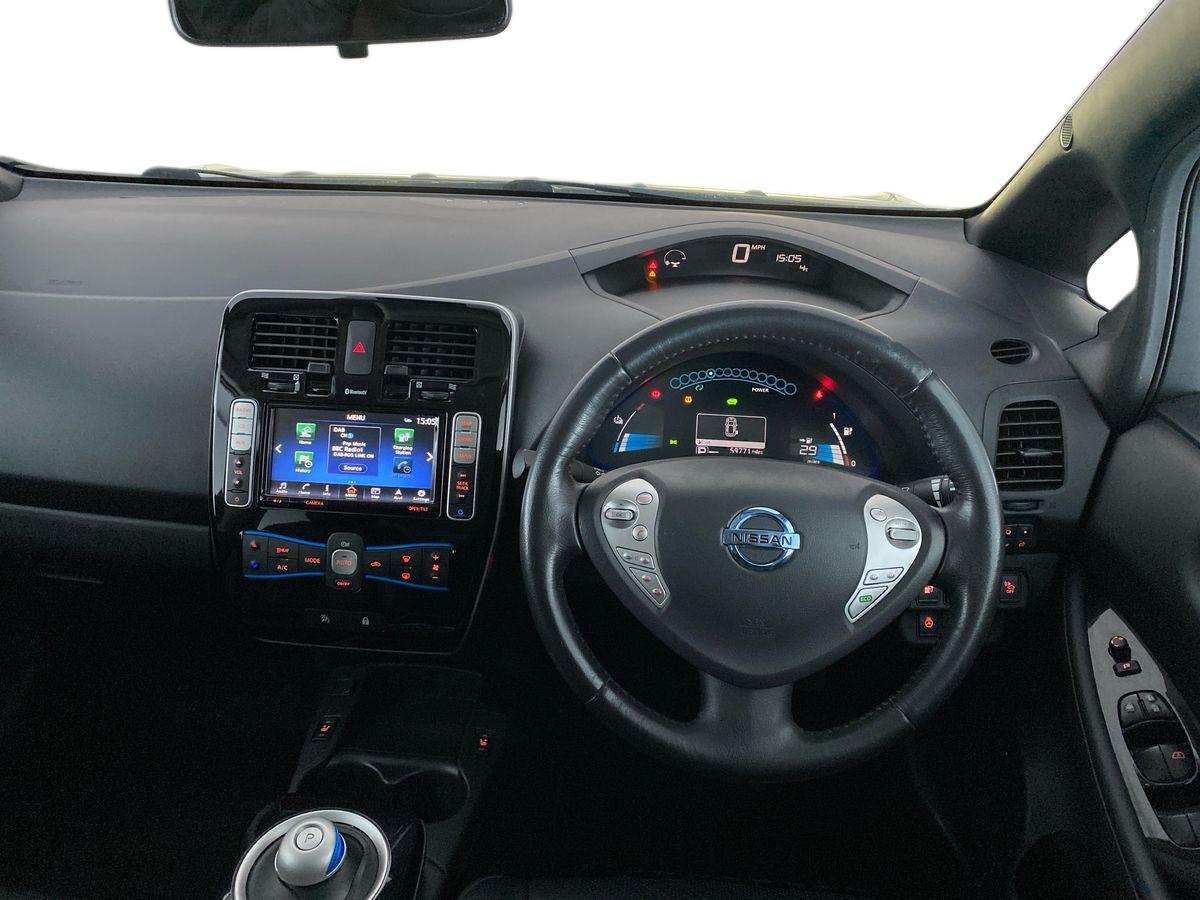 Used Nissan Leaf 2017 for sale - 77398107: Photo 11