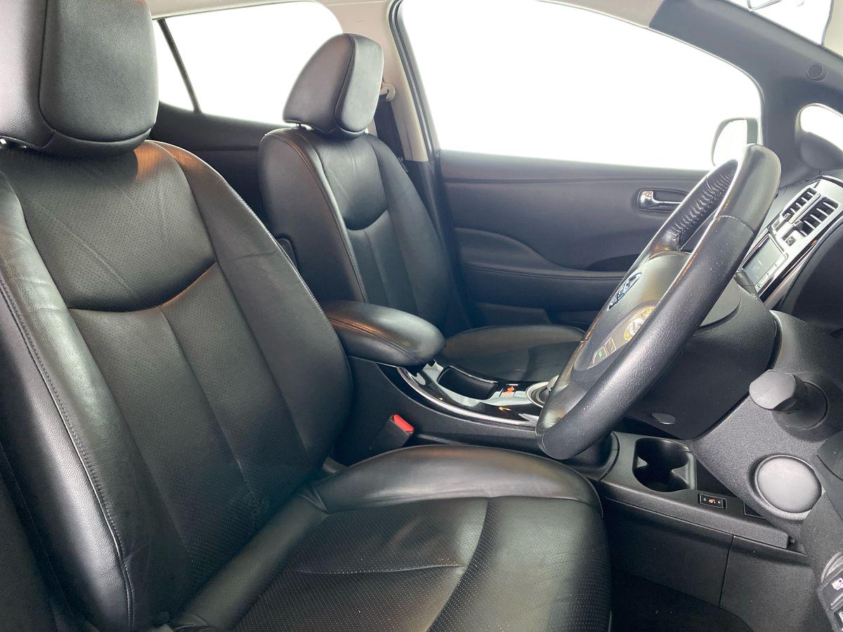 Used Nissan Leaf 2017 for sale - 77398107: Photo 13