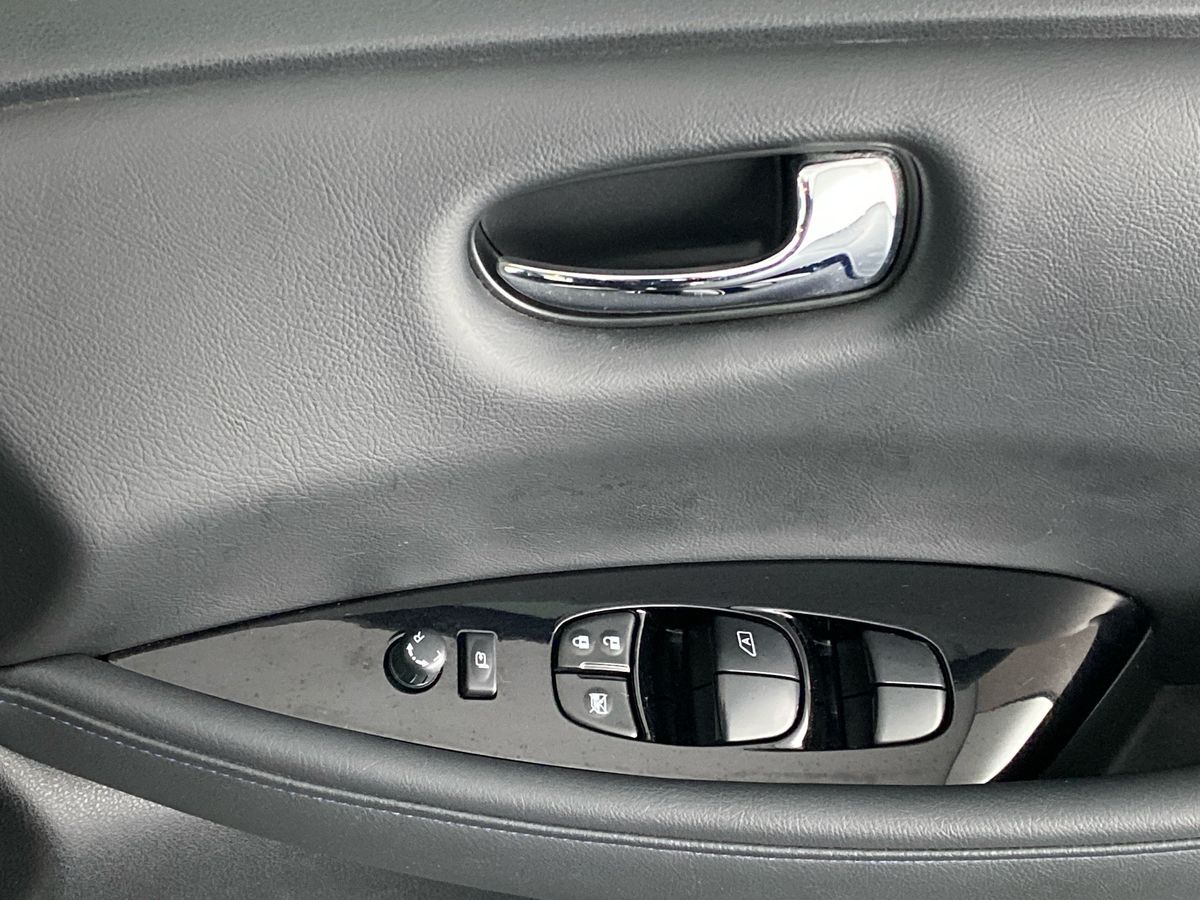 Used Nissan Leaf 2017 for sale - 77398107: Photo 23