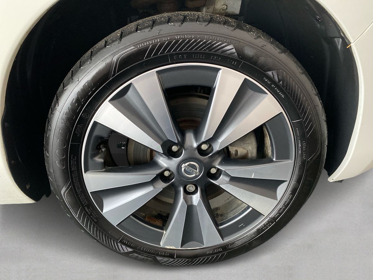 Used Nissan Leaf 2017 for sale - 77398107: Photo 25