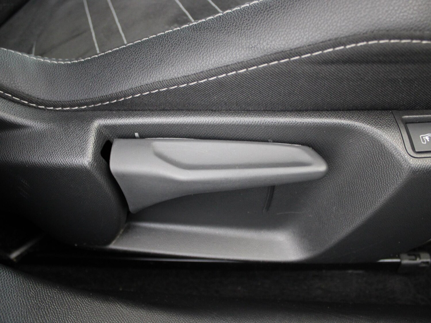 Used Vauxhall Mokka 2024 for sale - 77500787: Photo 11