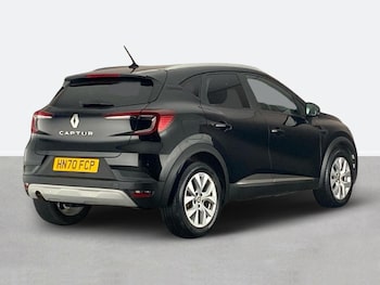 Used Renault Captur 2020 for sale - 77706928: Photo