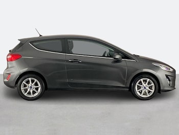 Used Ford Fiesta 2018 for sale - 79241497: Photo