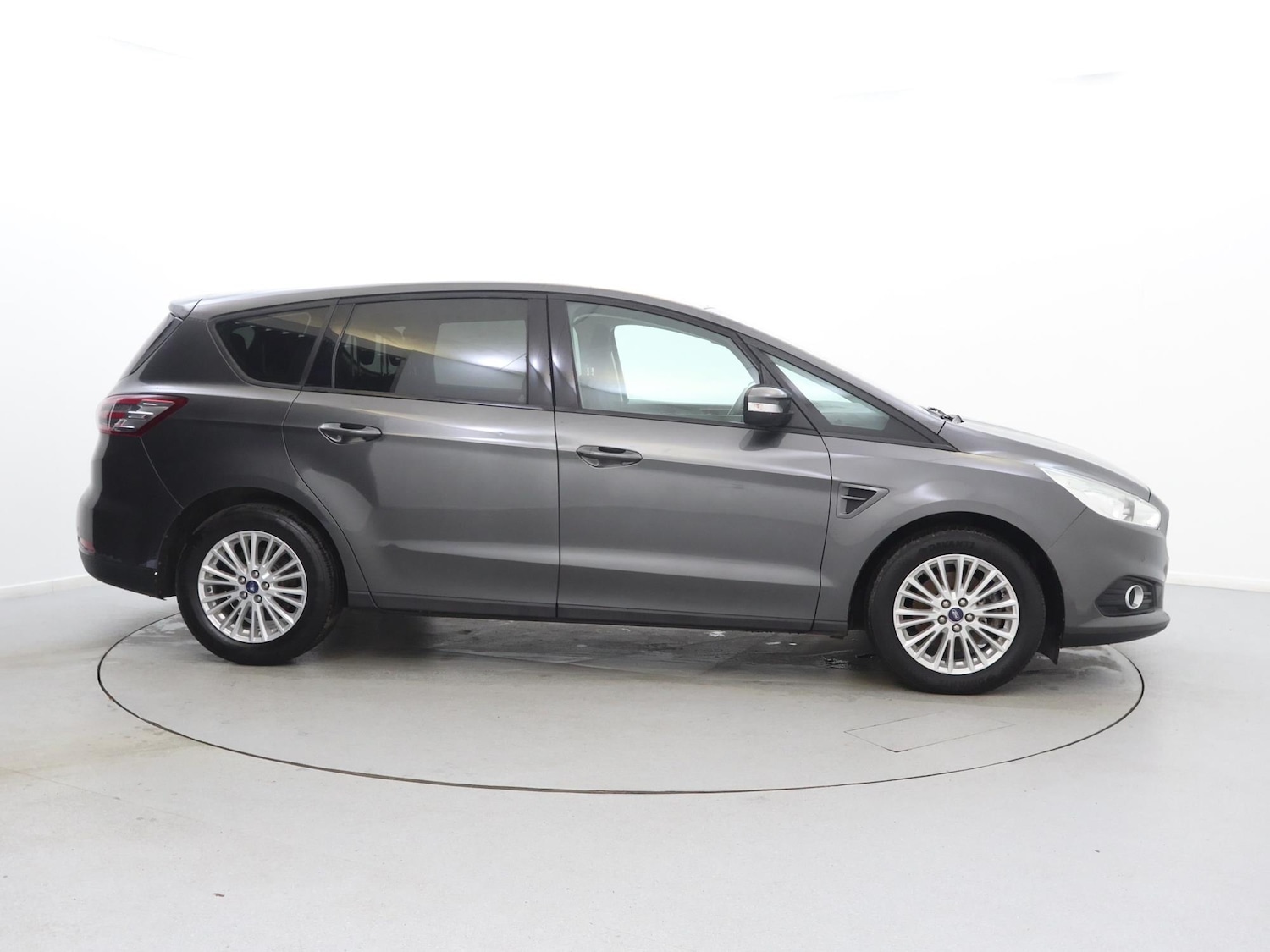 Used Ford S-Max 2025 for sale - 78210877: Photo 8