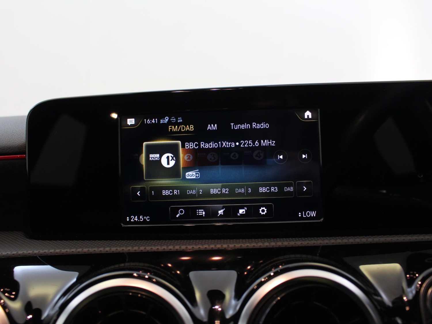 Used Mercedes-Benz A-Class 2019 for sale - 76390887: Photo 26