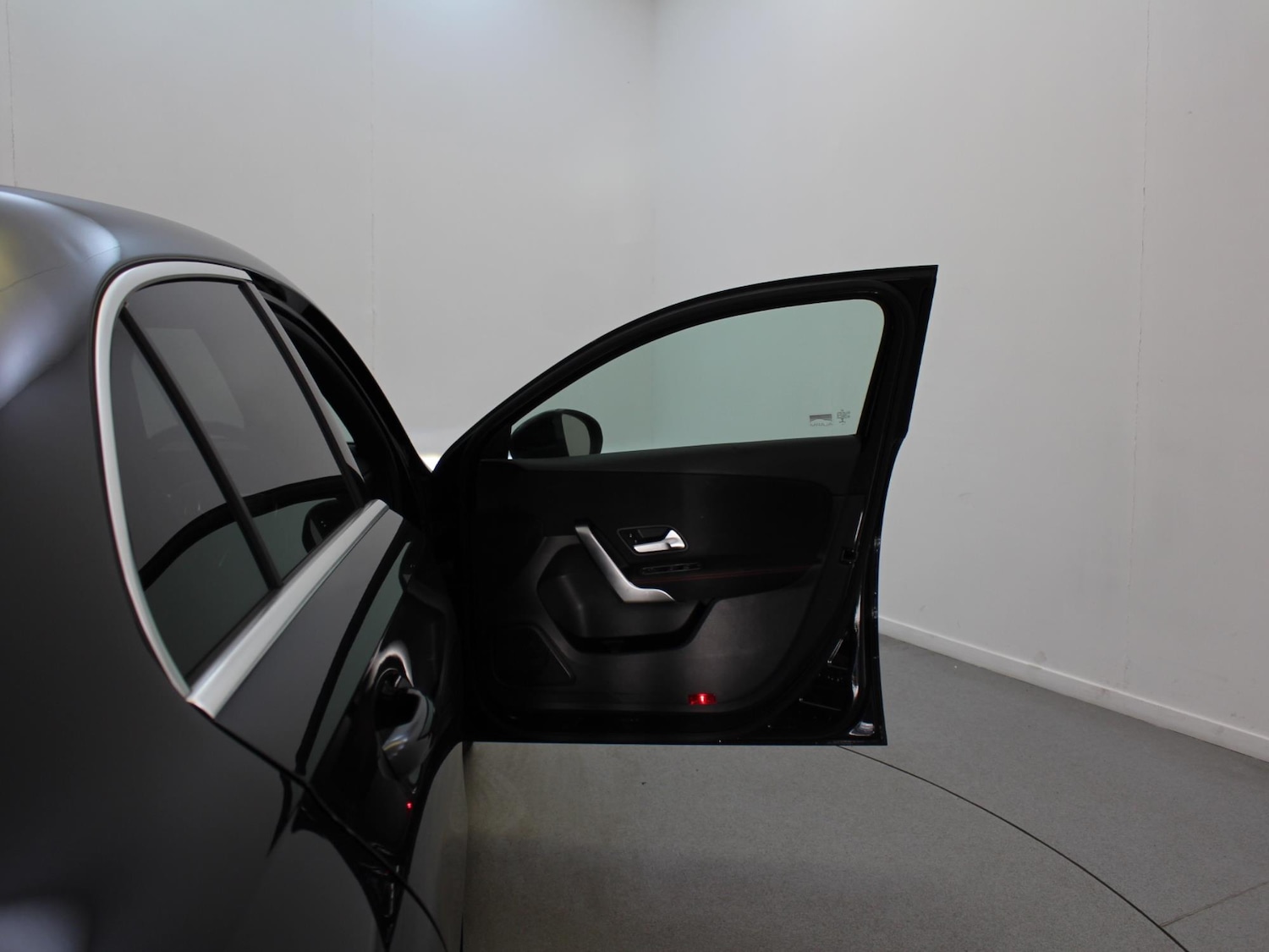 Used Mercedes-Benz A-Class 2019 for sale - 76390887: Photo 36