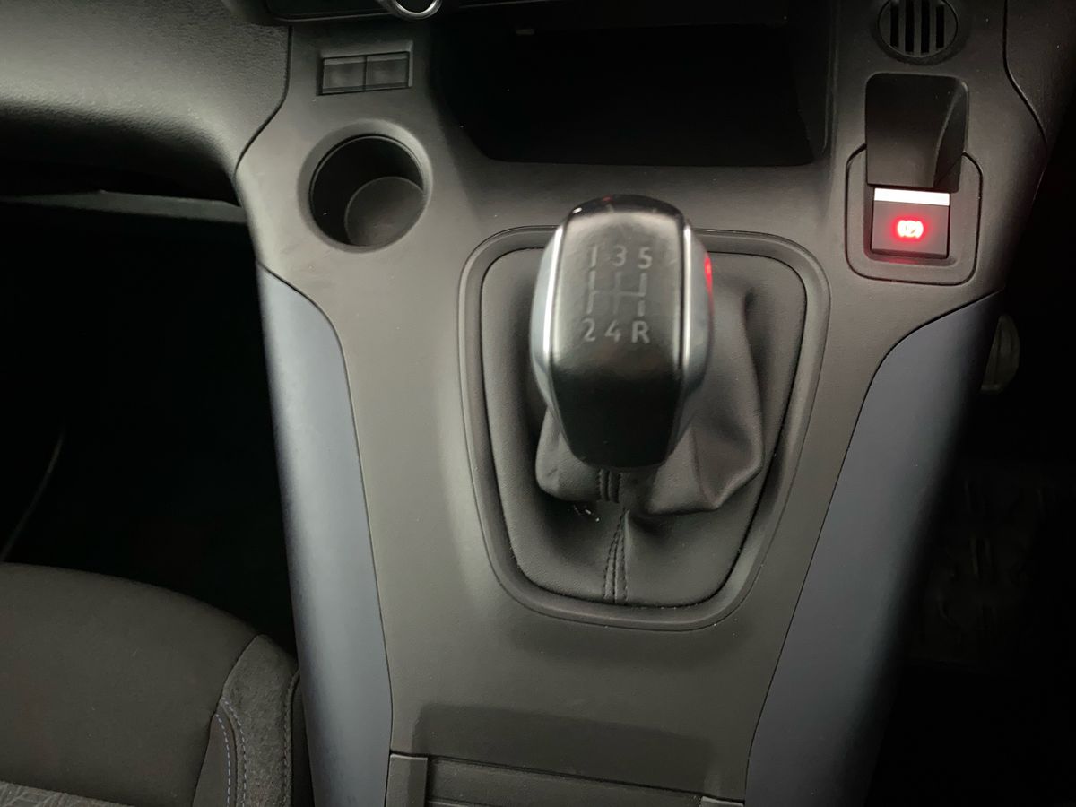 Used Peugeot Rifter 2020 for sale - 77787658: Photo 22