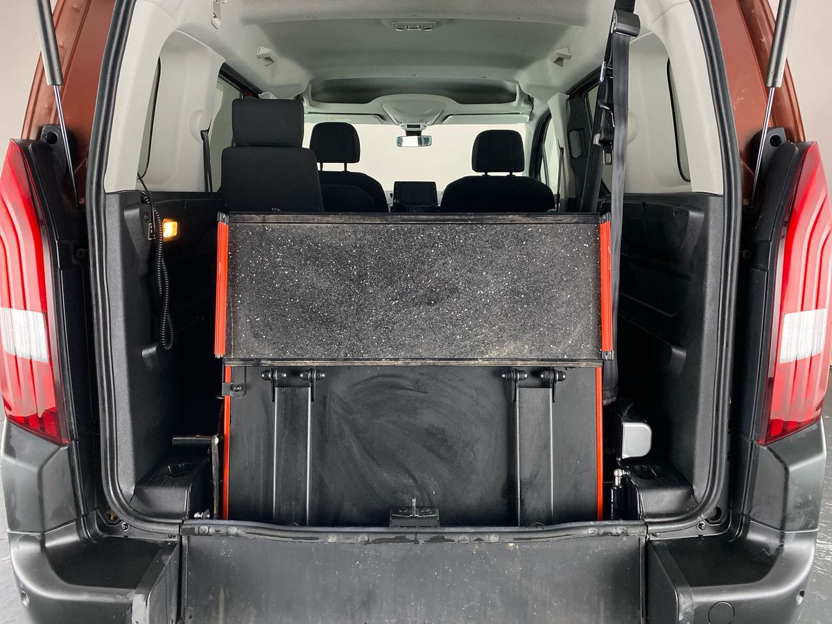 Used Peugeot Rifter 2020 for sale - 77787658: Photo 30