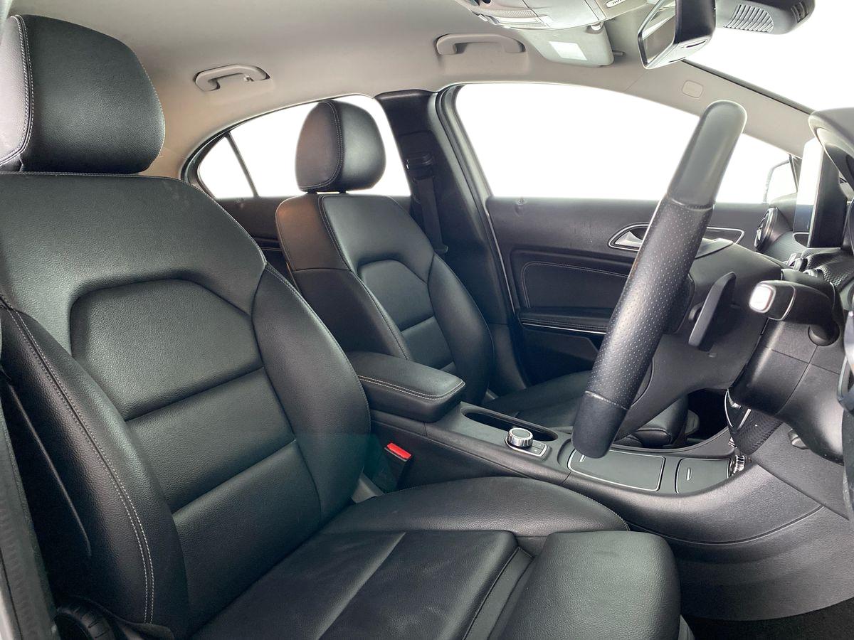 Used Mercedes-Benz A-Class 2017 for sale - 77973391: Photo 13