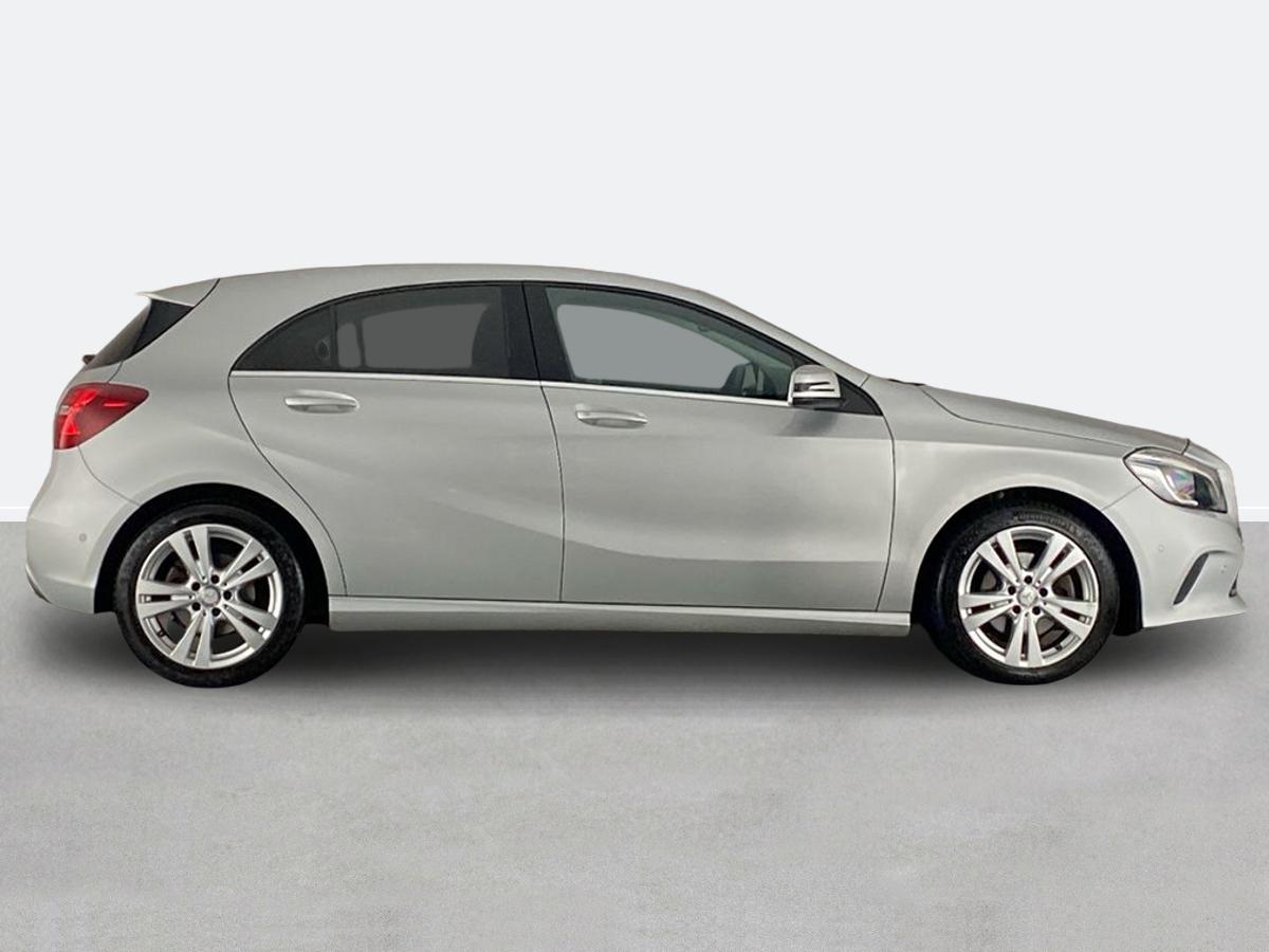 Used Mercedes-Benz A-Class 2017 for sale - 77973391: Photo 2