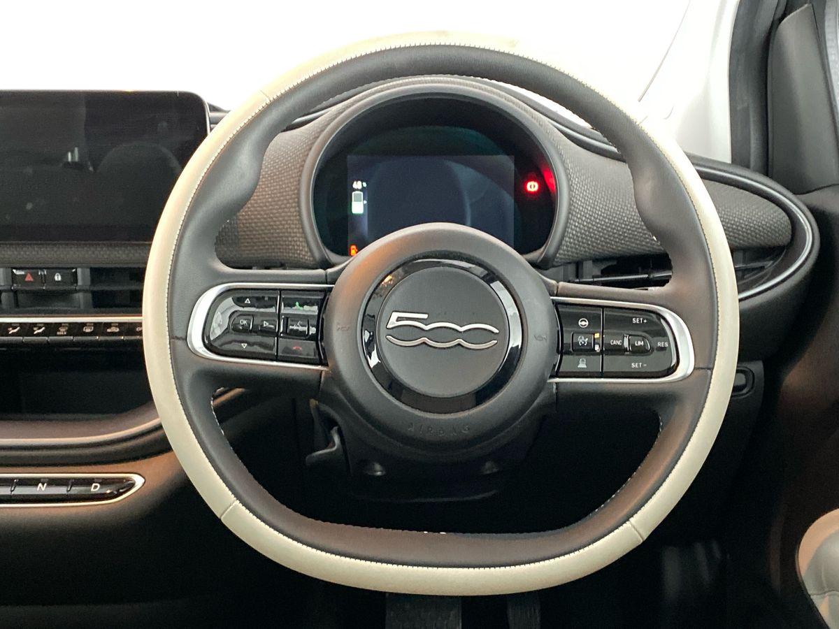 Used Fiat 500 2022 for sale - 76330525: Photo 11