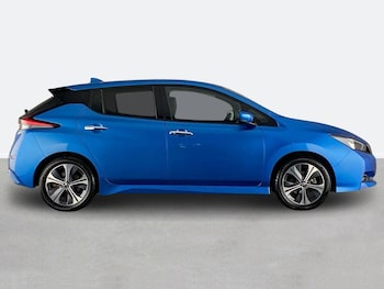 Used Nissan Leaf 2021 for sale - 78359374: Photo
