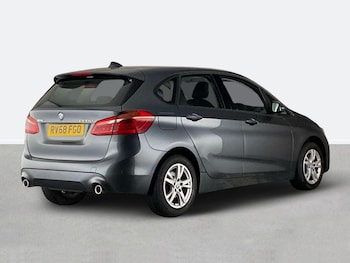 Used BMW 2 Series 2018 for sale - 79399580: Photo
