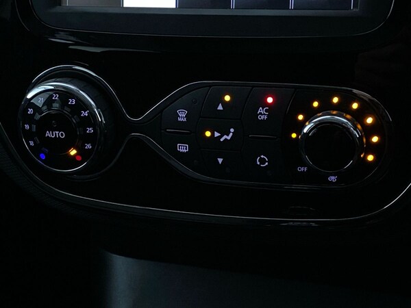 Used Renault Captur 2014 for sale - 75674137: Photo 28